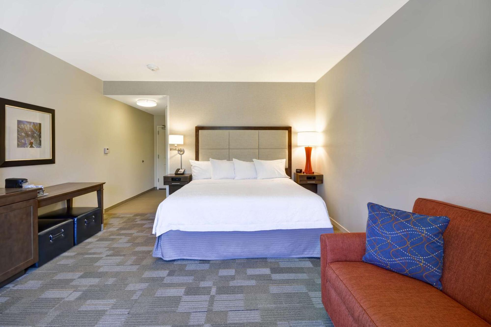 Hampton Inn & Suites Dallas/Plano-East Exterior photo